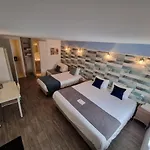 Cit'hotel Les Atlantes Royan Parking Prive Szálloda
