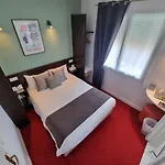 Szálloda Cit'hotel Les Atlantes Royan Parking Prive 2*