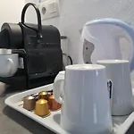 Cit'hotel Les Atlantes Royan Parking Prive 2* Médis