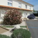 Hotel Cit'hotel Les Atlantes Royan Parking Prive Médis