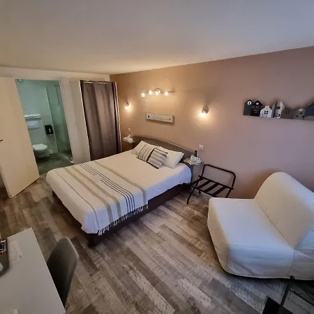 Cit'hotel Les Atlantes Royan Parking Prive 酒店 2*