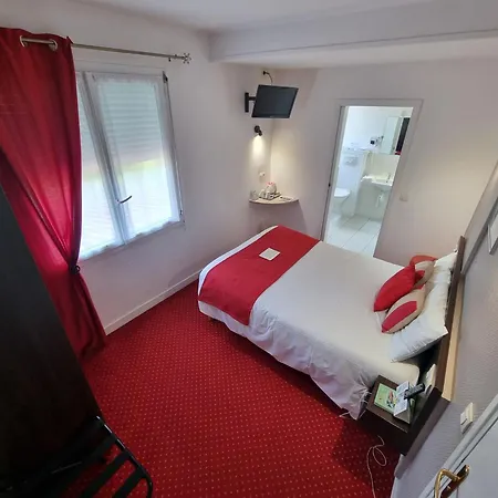 Szálloda Cit'hotel Les Atlantes Royan Parking Prive 2*