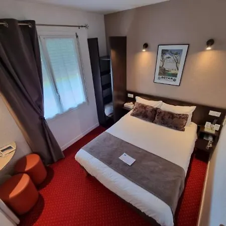 Cit'hotel Les Atlantes Royan Parking Prive Hotel 2*