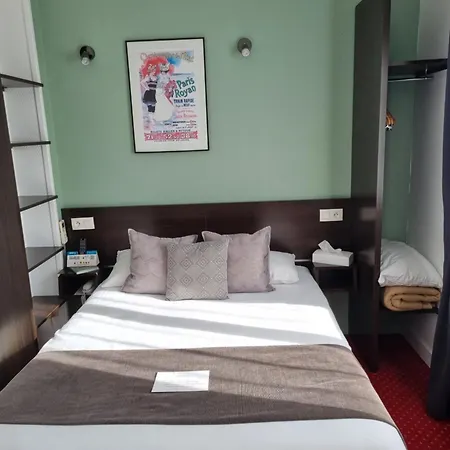 Cit'hotel Les Atlantes Royan Parking Prive 2* Médis