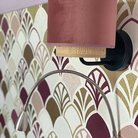 Cit'hotel Les Atlantes Royan Parking Prive 2*