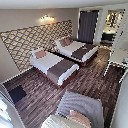 Cit'hotel Les Atlantes Royan Parking Prive Szálloda 2*