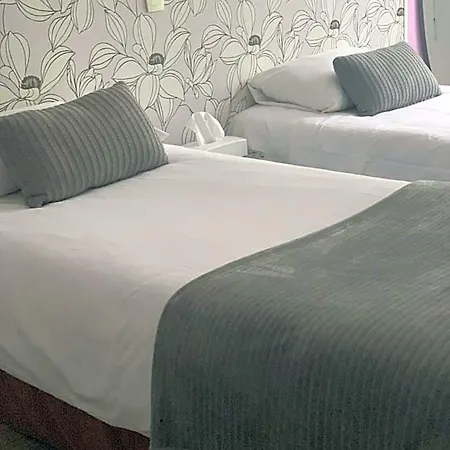 Szálloda Cit'hotel Les Atlantes Royan Parking Prive 2*