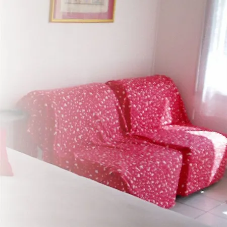 Cit'hotel Les Atlantes Royan Parking Prive Hotel 2*