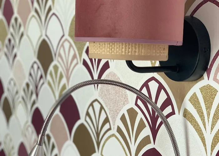 Cit'hotel Les Atlantes Royan Parking Prive 2*