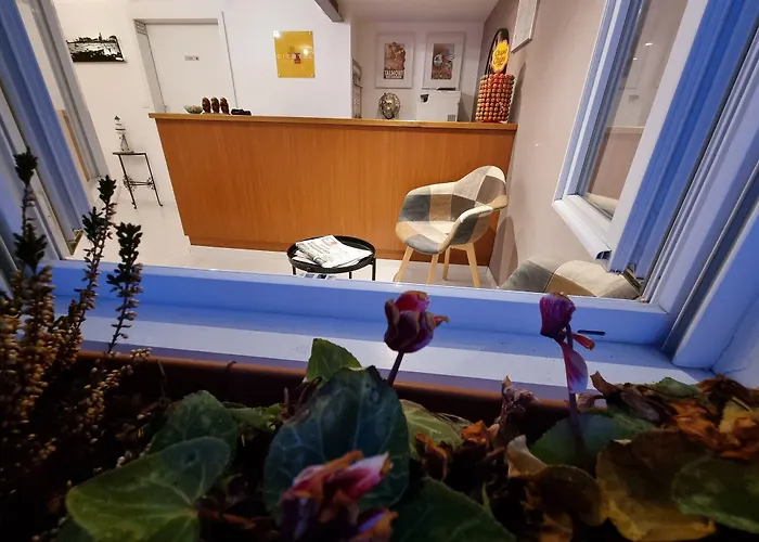 Cit'hotel Les Atlantes Royan Parking Prive Hotel Medis