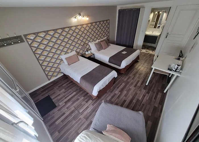 Cit'hotel Les Atlantes Royan Parking Prive Hotel 2*