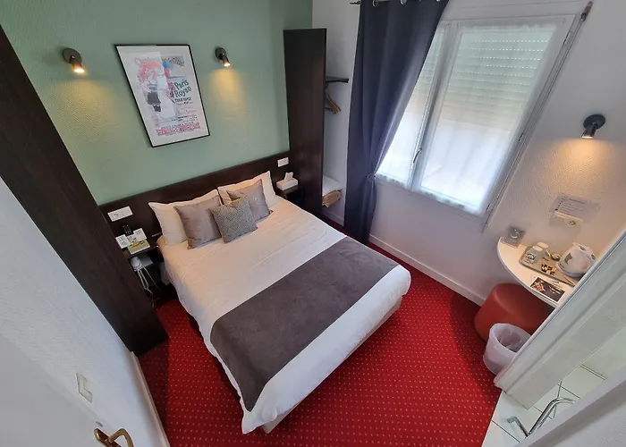 Cit'hotel Les Atlantes Royan Parking Prive Hotel Medis